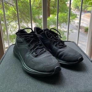 lululemon Blissfeel black size 9 running shoes